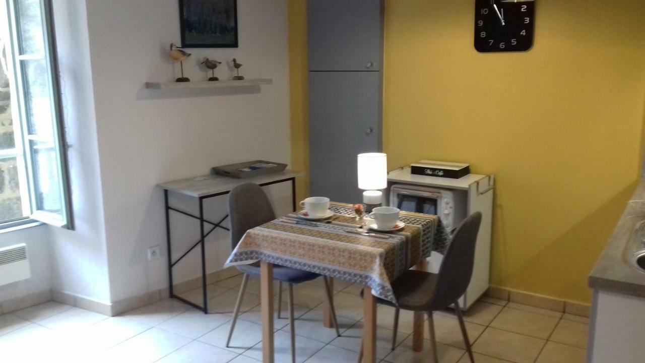 Le Petit Dyke Apartment Le Puy-en-Velay Ngoại thất bức ảnh